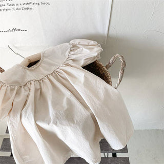 Annie&Charles Sommerkleid aus Bio-Baumwolle – Creme & Grau – Größen 12 Monate bis 8 Jahre – nachhaltig & luftig