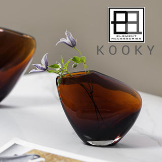 Innovative design vase, pebble-like organic shape, KOOKY21AM