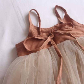 Elegantes Tüllkleid aus Bio-Leinen und Bio-Baumwolle für Babys und Kinder – Größen 6 Monate bis 6 Jahre