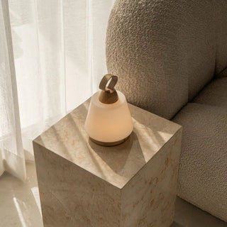 Liv Hellbraune wiederaufladbare Lampe – Lederband, dimmbar, kabellos