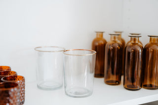 Leihvase Zylinder mit Goldrand