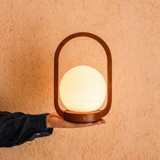 Skye Kastanienbraune kabellose Holzlampe | Wiederaufladbar und dimmbar
