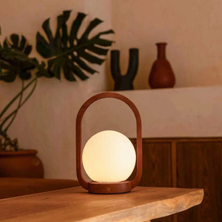 Skye Kastanienbraune kabellose Holzlampe | Wiederaufladbar und dimmbar
