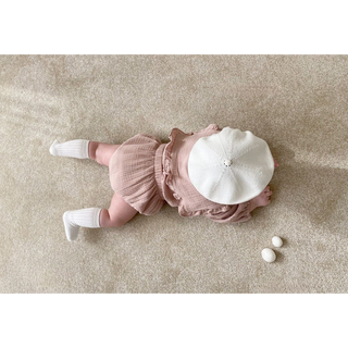 Babysommer Zweiteiler aus Bio-Baumwolle – Langarmshirt mit süßem Kragen & kurze Hose – Annie&Charles