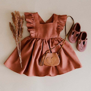 Annie&Charles Bio-Baumwollkleid mit Rüschen & Rückenschleife – Grün, Beige, Braun, Blau – Größen 6 Monate bis 4 Jahre