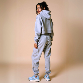 Cropped Oversized Hoodie im Boxy Fit – Statement Sweatshirt aus Bio-Baumwolle | GOOD GIRL BAD HABITS