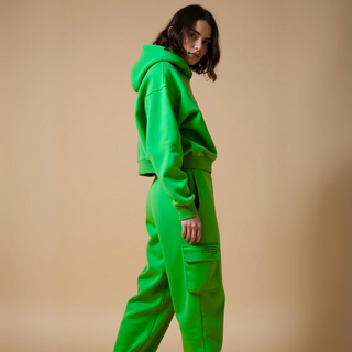 Cropped Oversized Hoodie im Boxy Fit – Statement Sweatshirt aus Bio-Baumwolle | GOOD GIRL BAD HABITS