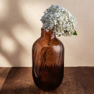 Vase | FORMAE | braunes Glas | 18,5 x 36,5 cm