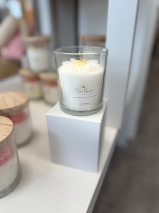 Duftkerze „Pure Grace“ – Sojawachs mit Pear & Freesia Duft
