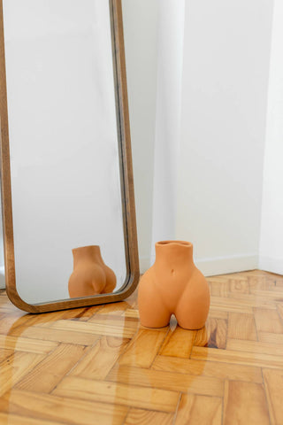 Nude Mini Vase aus Keramik