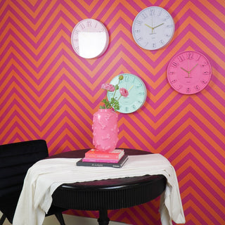 Uhr- Wanduhr Nummern- Neon Pink -30x30x4cm
