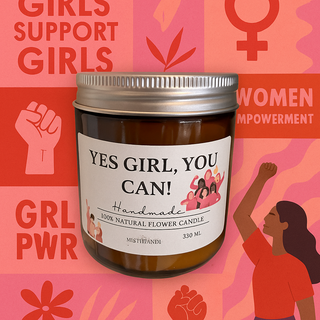 DUFTKERZE MIT TROCKENBLUMEN “YES GIRL, YOU CAN”