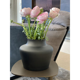 Mundgeblasene Glasvase in Schwarz-Gold – 22 cm | Vase The World