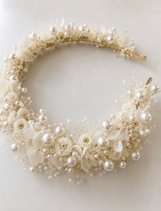 Bridal Trockenblumen Haarreif mit Perlen in Ivory – Eleganter Braut Haarreif | Boho Brautschmuck für Hochzeit & Standesamt