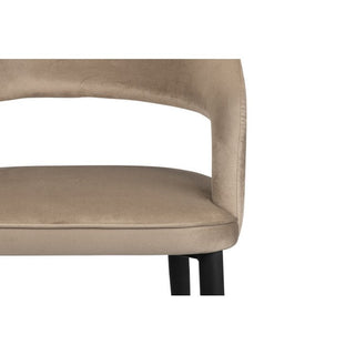 Pole to Pole Tusk Chair – Moderner Polsterstuhl mit Metallgestell (2er-Set)