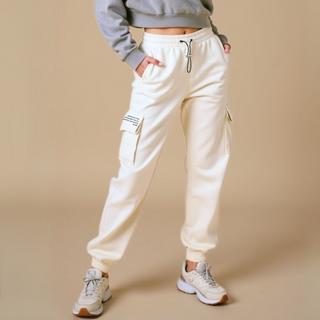 GOOD GIRL BAD HABITS Jogging Cargo-Hose – Lässig, Gerade Passform & Statement Print