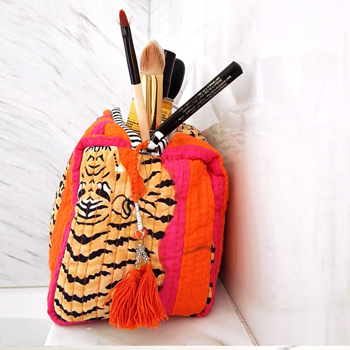 handgemachte Kosmetiktasche "Poppy Tiger"