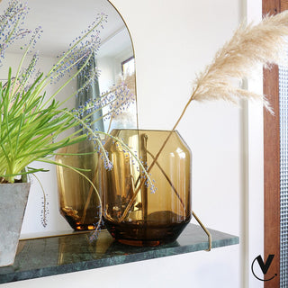 Braune Glasvase 24 cm – Mundgeblasene Designvase aus dickem Glas