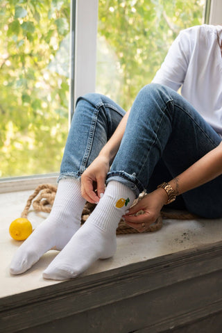Lemon & Co Socken Zitrone – Bestickte Baumwollsocken für Kinder & Erwachsene – Family Look