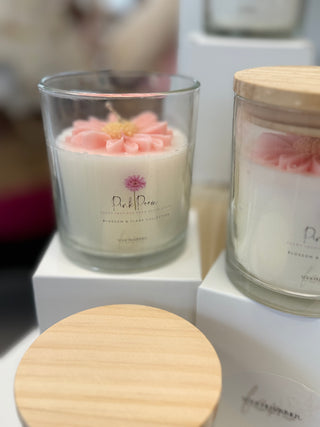 Duftkerze „Pink Poem“ – Sojawachs mit Black-Opium-Duft