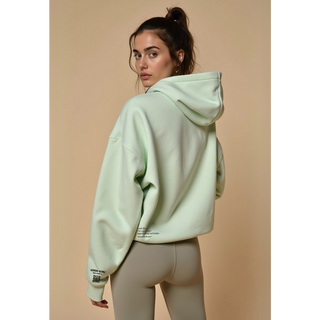 Oversized Boxy Fit Hoodie mit Rückprint – Statement Sweatshirt aus Bio-Baumwolle | GOOD GIRL BAD HABITS