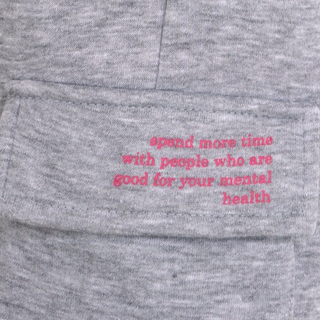 GOOD GIRL BAD HABITS Jogging Cargo-Hose – Lässige Cargo Pants mit Statement Print, Gummibund & verstellbarem Saum