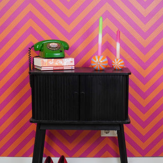 Candy Swirl Kerzenhalter – Bunter Kerzenhalter im Bonbon-Design | Housevitamin-orange/lila - 10 x 10 x 10 cm