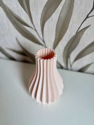 VASE 3D bauchig geriffelt bright beige