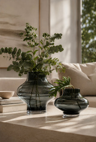 Vase The World Ruvuma Glasvase Grau – Mundgeblasene Design Vase