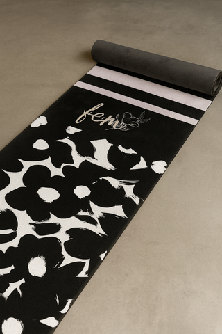 Yoga Matte/ Sportmatte Flowerprint schwarz-weiß Stripes