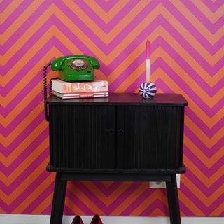Candy Swirl Kerzenhalter – Bunter Kerzenhalter im Bonbon-Design | Housevitamin- Pink/Violett - 7x7x7cm