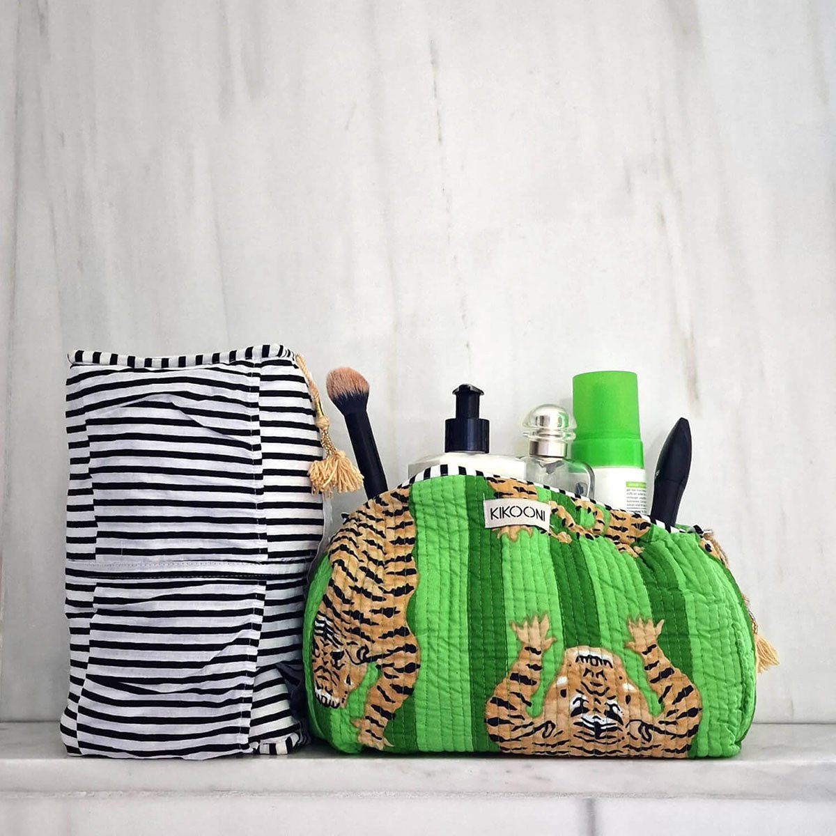 handgemachte Kosmetiktasche "poppy Tiger" green