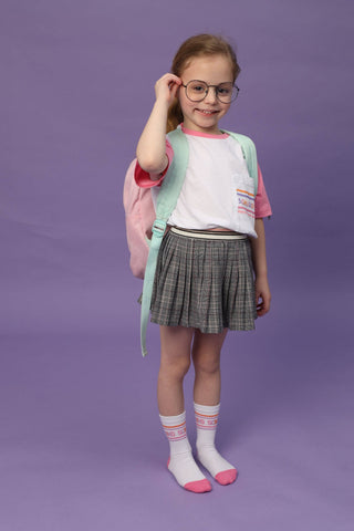 Schulkind Socken – Lustige Statement Socken zur Einschulung | Einschulungs Geschenk Kinder