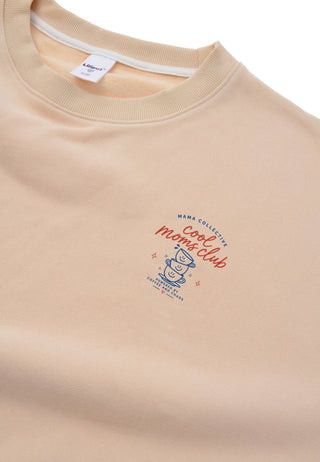 Pullover für Mamas in beige mit roter Schrift cool moms club und blauen Kaffee tassen darauf und in blau geschrieben powered by coffee and chaos