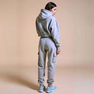 Cropped Oversized Hoodie im Boxy Fit – Statement Sweatshirt aus Bio-Baumwolle | GOOD GIRL BAD HABITS